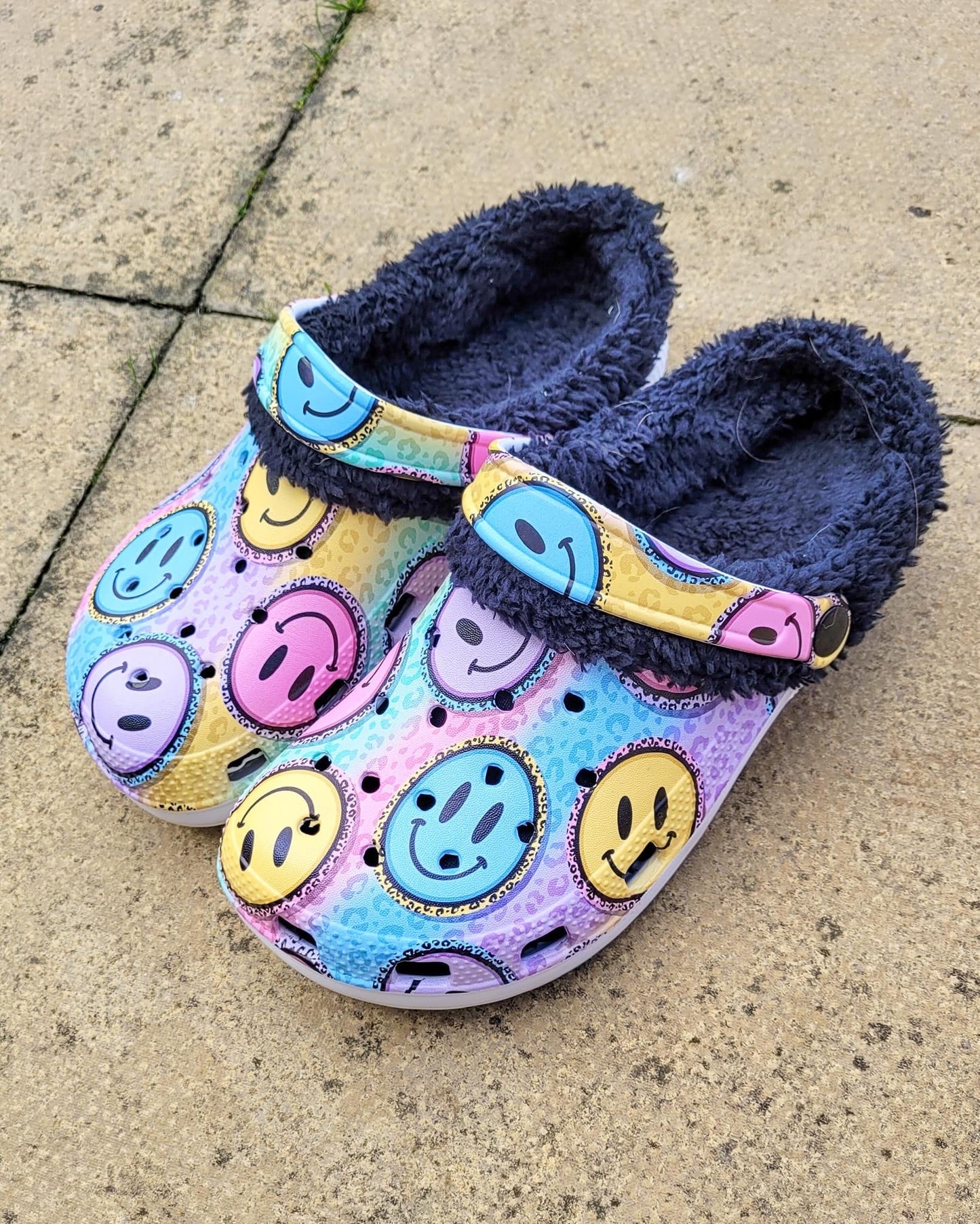 Leopard smileys pastel