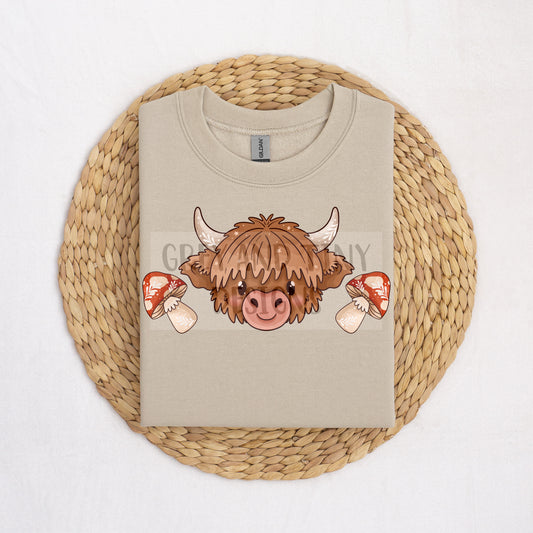 Pretty highland cow PNG
